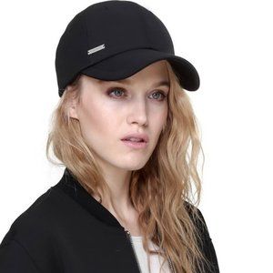 NWT - Soia and Kyo "Henia" Baseball Cap